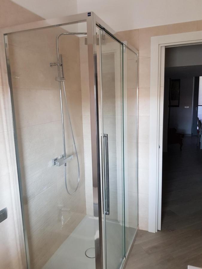 Trilocale Moderno In Centro Citta Apartment ตูริน ภายนอก รูปภาพ